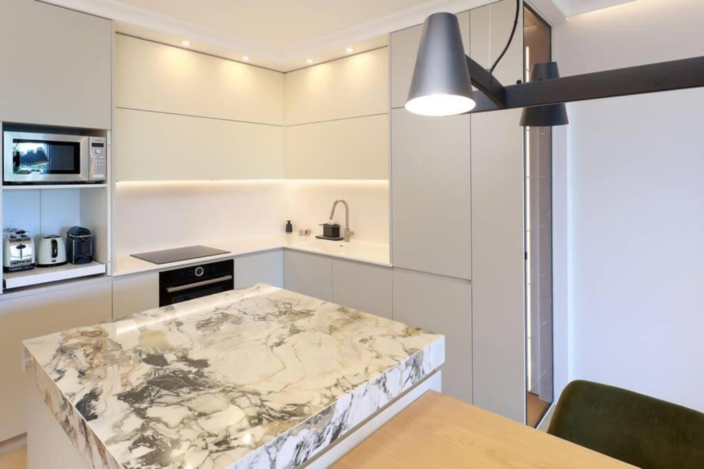 Marena - Trees To Seas Luxury Escape Apartment Opatija Luaran gambar