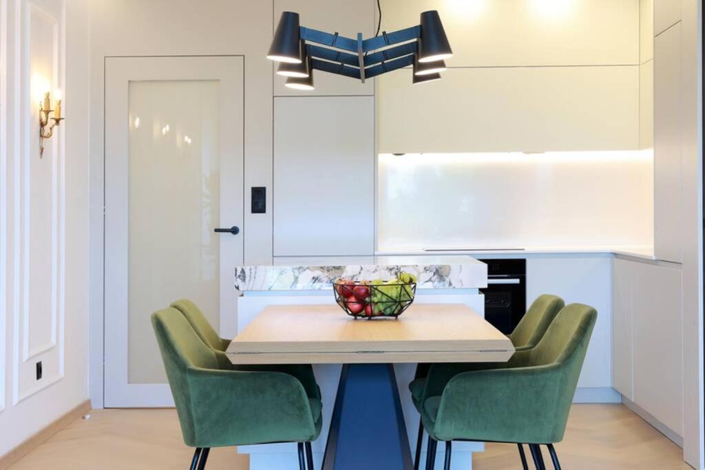 Marena - Trees To Seas Luxury Escape Apartment Opatija Luaran gambar