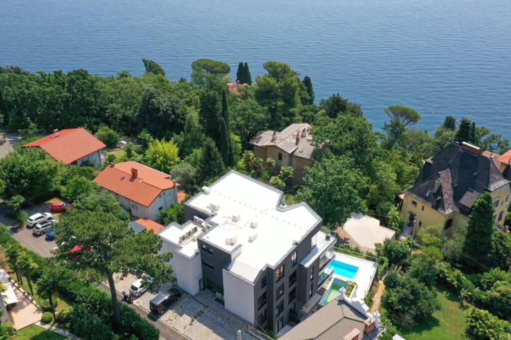 Marena - Trees To Seas Luxury Escape Apartment Opatija Luaran gambar