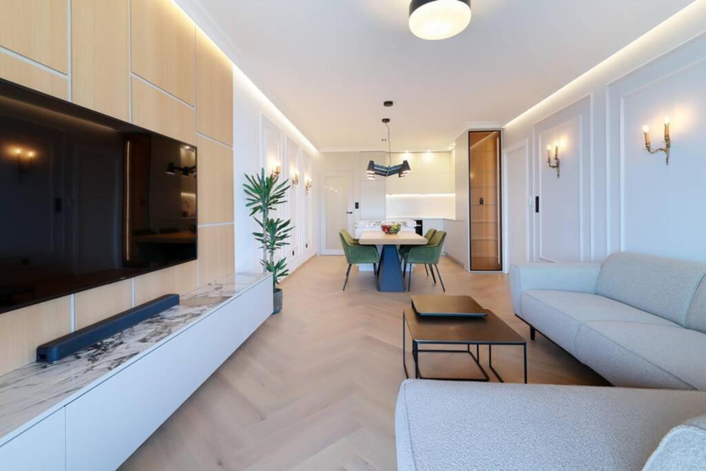 Marena - Trees To Seas Luxury Escape Apartment Opatija Luaran gambar